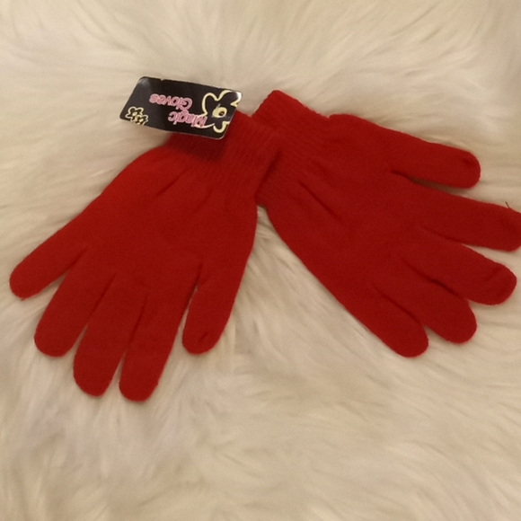 Red Stretchy Magic Gloves - Picture 7 of 11